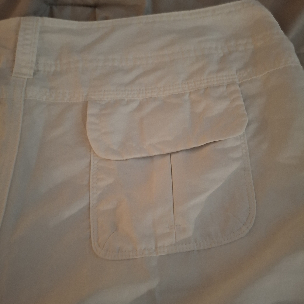 Bimini Bay Women's White Casual Cargo Shorts - Picture 9 of 9